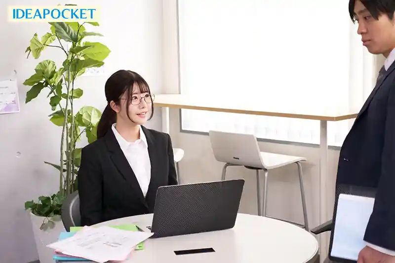 居酒屋飲みの一夜【ipzz00768:上京したてで友達のいない後輩社員と酔った勢いでお泊りすることに… 脱がせたら予想外のスリム巨乳で興奮しっぱなしの僕は一晩中ハメまくった 坂井美桜】坂井美桜のエロい画像2[missav TKtube 無料エロ動画フル館]