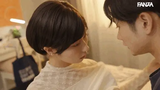 朝まで続くクラスメイト女子【royd00317:ボーイッシュで男友達みたいな女子は想像以上の大人下着とむっちむち巨乳ナイスボディ 逢沢みゆ】逢沢みゆのエロいGIF画像[missav TKtube 無料エロ動画フル館]
