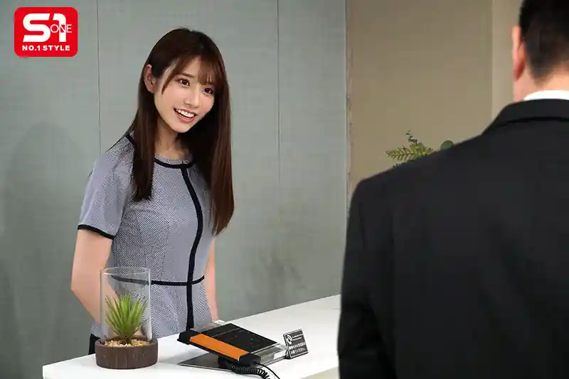 受付嬢への偽装接近【sone00543:愛する人の前で犯●れる背徳感 社内にバレるかもしれないスリル 私が堕ちたオフィス内NTR性交 河北彩伽】河北彩伽（河北彩花）のエロい画像1[missav TKtube 無料エロ動画フル館]