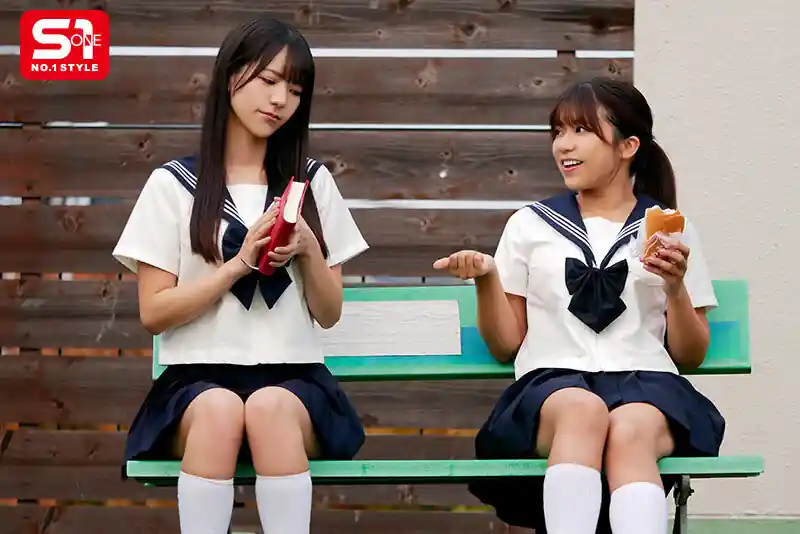 ★skip★【sone00711:教師の僕に2人の生徒が惚れて…元気な川越にこと清楚な浅野こころのコンビ誘惑に負けて学校でも、自宅でも、何度も背徳性交に溺れてしまった。】川越にこ 浅野こころのエロい画像1[missav TKtube 無料エロ動画フル館]