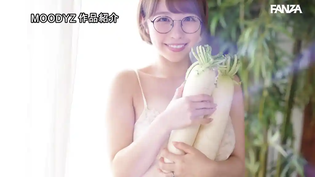 【midv00582:「ド田舎は暇で退屈ですよね」地味メガネ巨乳妻の無制限中出しソープ 古民家でこっそり開業乳首ビンビンにゅるにゅるご奉仕 宍戸里帆】宍戸里帆のエロいシーン6[missav TKtube 無料エロ動画フル館]